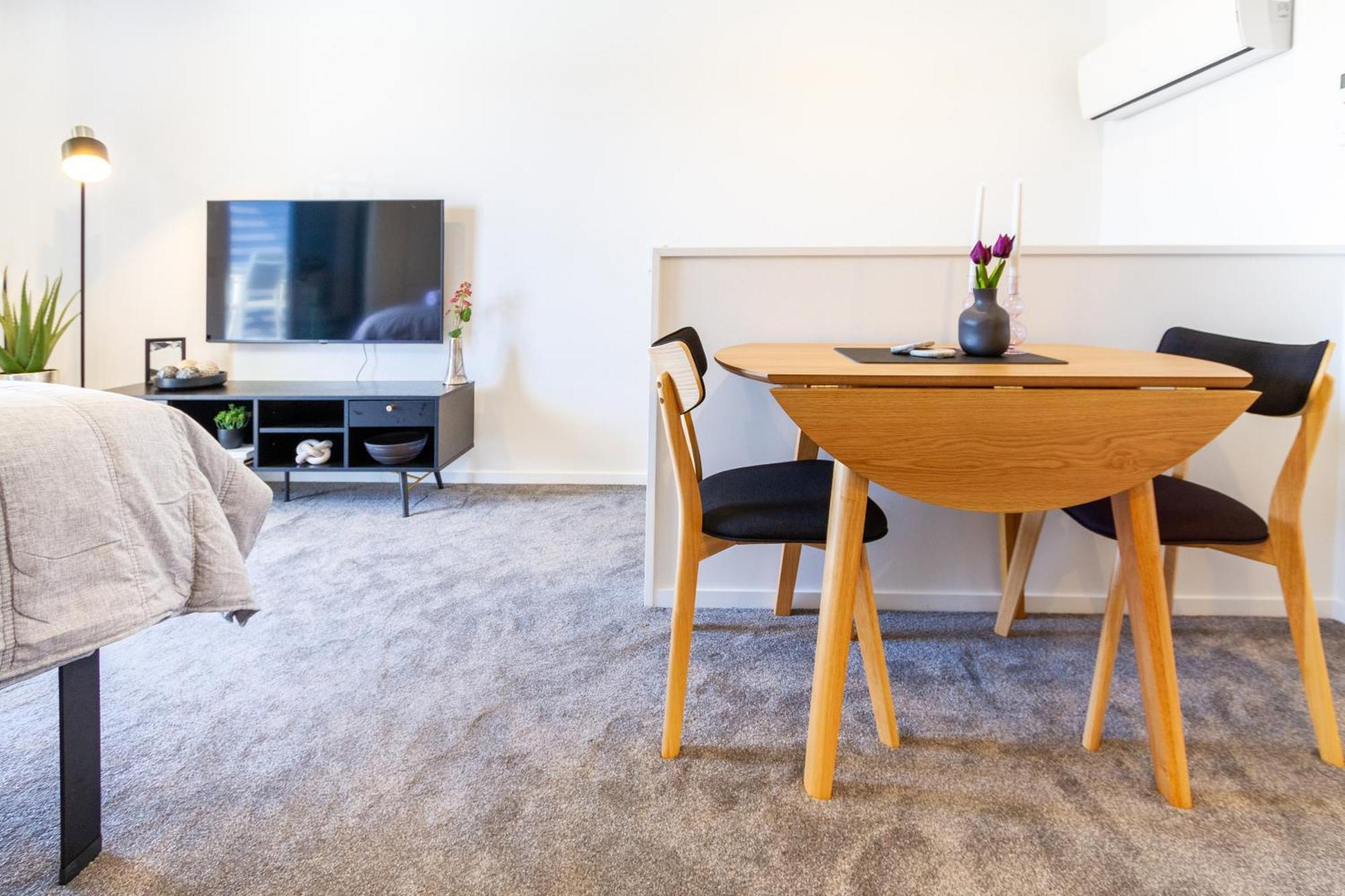 Central City Charm: Pet-Friendly Studio Крайстчёрч Экстерьер фото